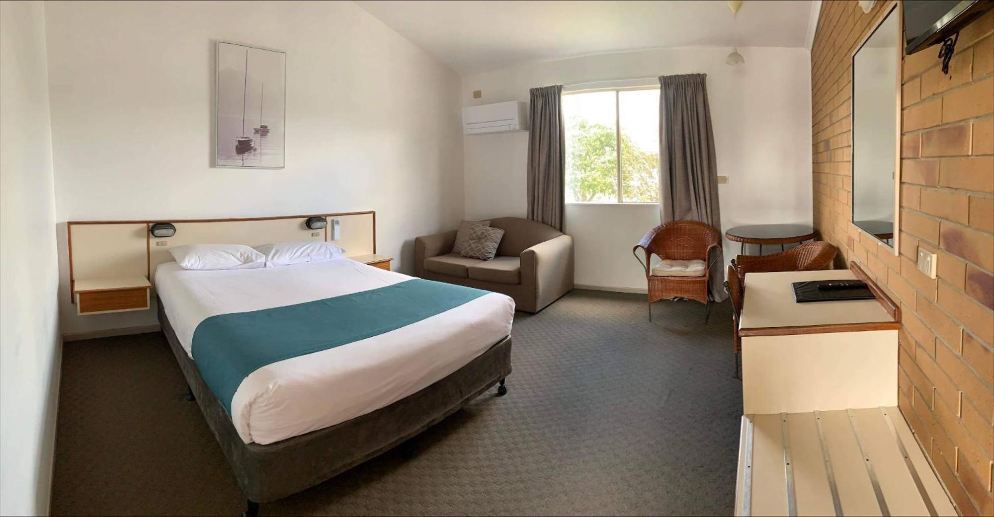 Wild Scotsman Motor Inn Gin Gin Qld 外观 照片