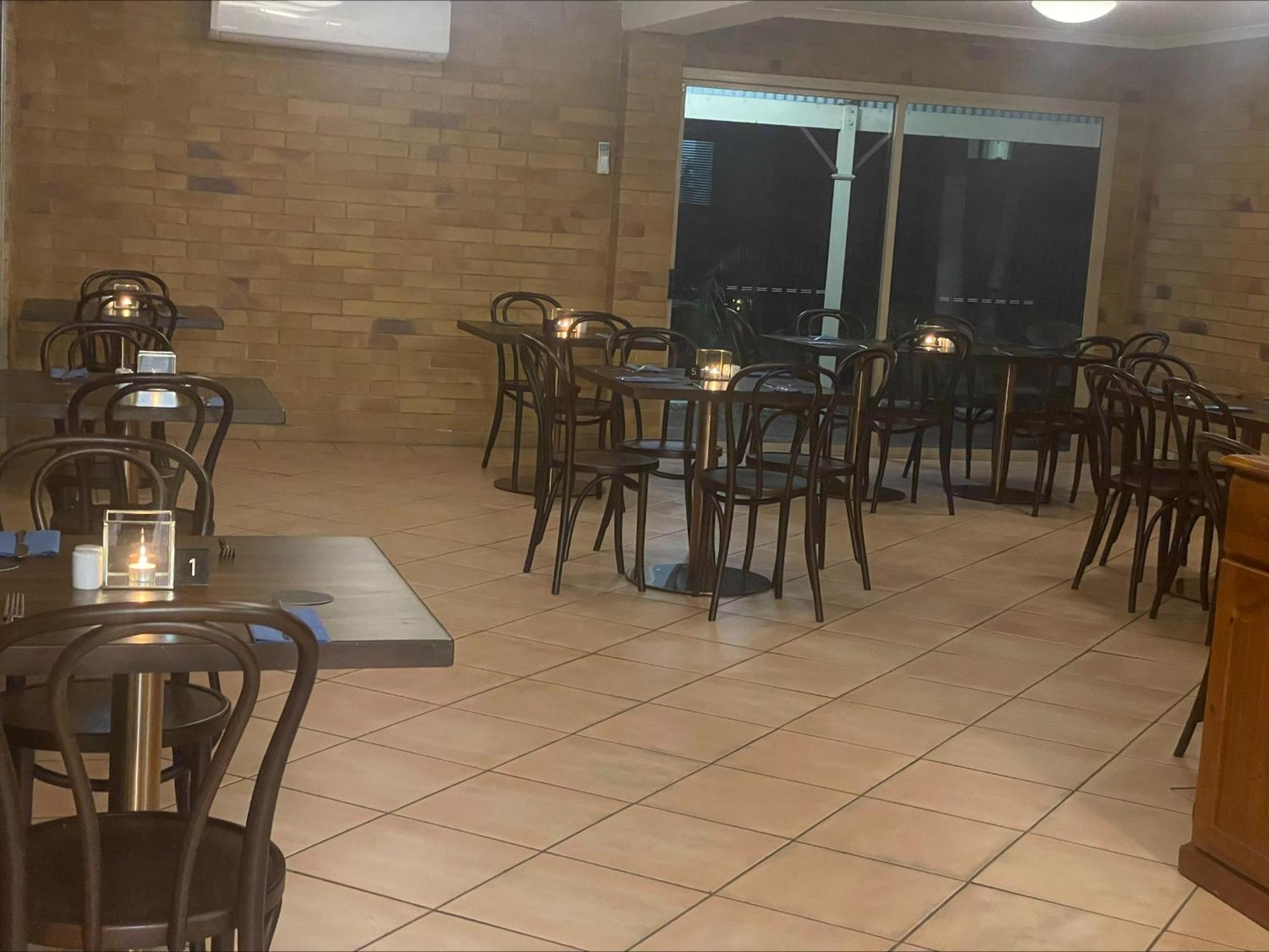 Wild Scotsman Motor Inn Gin Gin Qld 外观 照片