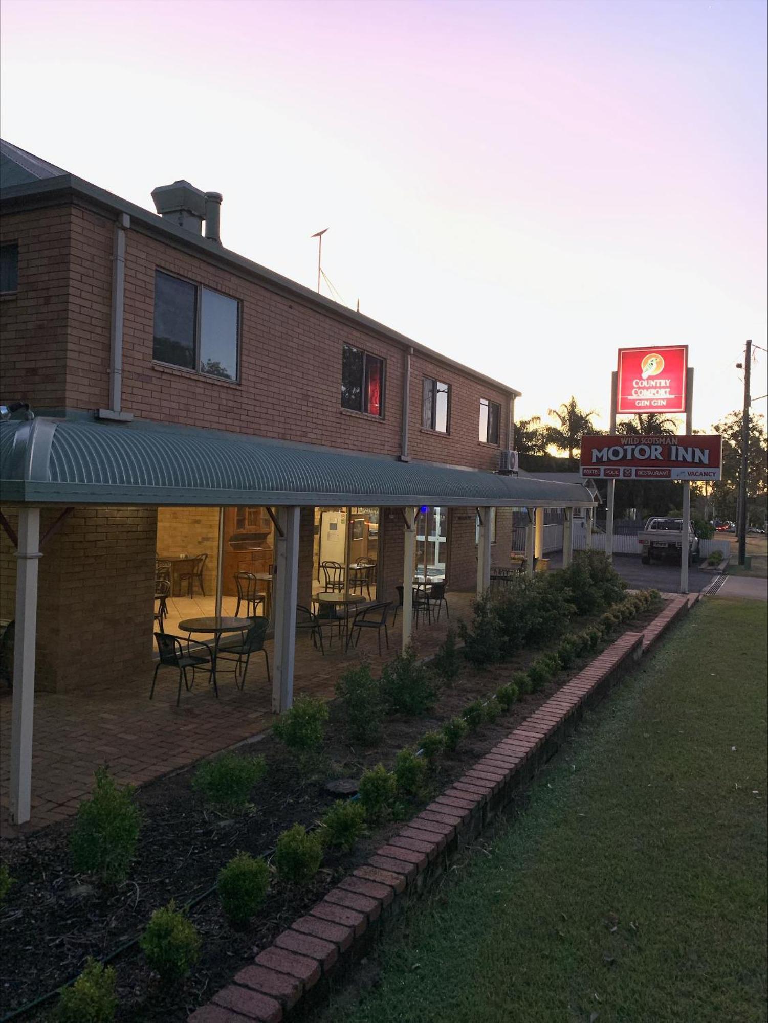 Wild Scotsman Motor Inn Gin Gin Qld 外观 照片