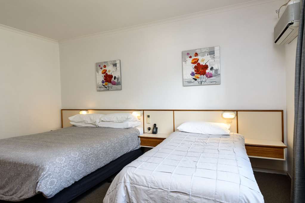 Wild Scotsman Motor Inn Gin Gin Qld 客房 照片