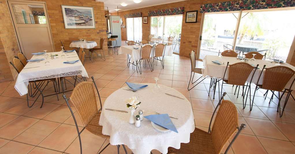 Wild Scotsman Motor Inn Gin Gin Qld 餐厅 照片